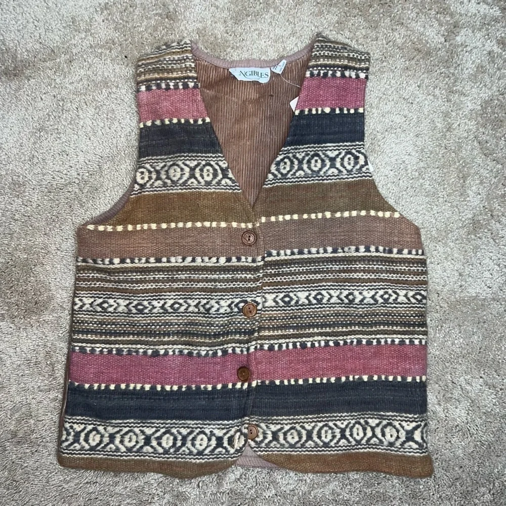 Vintage tangibles striped